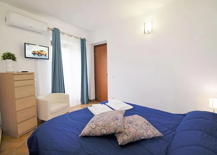 Vecchio Cortile Home Holidays